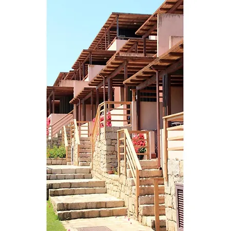 Di Arzachena For 5 Apartmán *