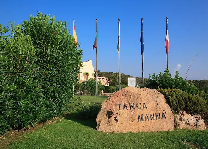 Di Arzachena For 5 Appartement Cannigione